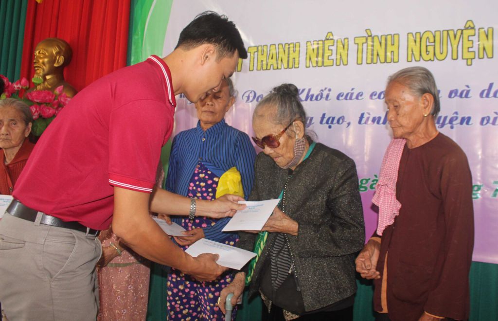 “Kỳ nghỉ hồng” đầy nghĩa tình