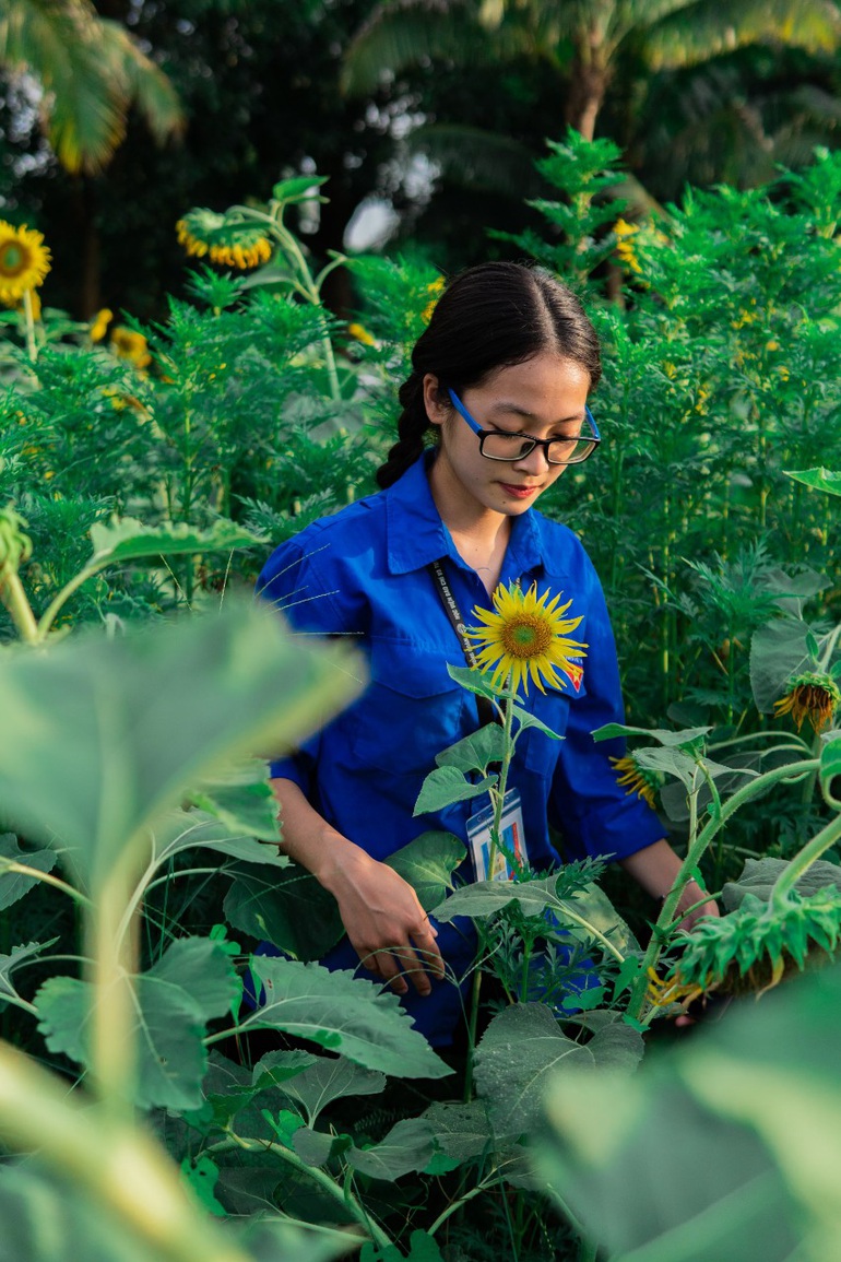 Nữ cán bộ Đoàn xuất sắc trường Báo luôn lan tỏa những giá trị tốt đẹp - 1