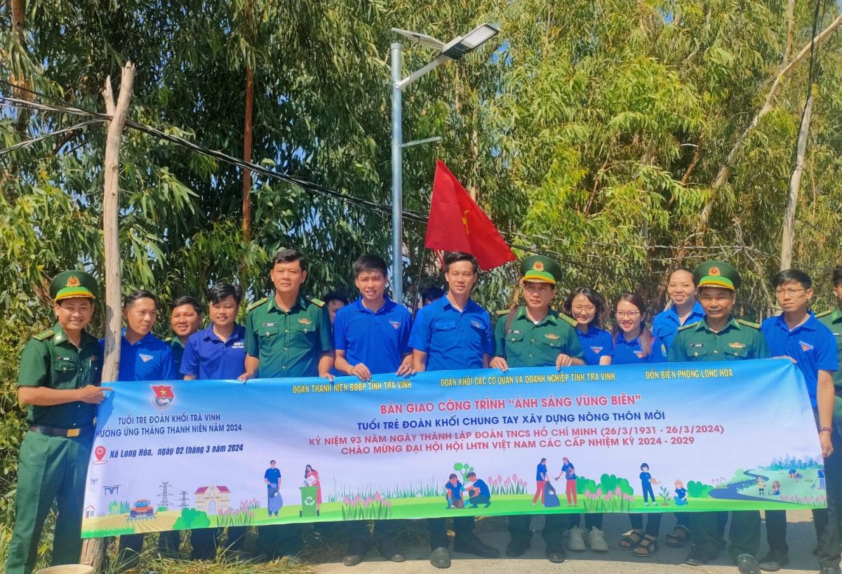 Công trình “Ánh sáng vùng biên” của Tuổi trẻ Đoàn khối góp phần chung tay xây dựng nông thôn mới cho địa phương