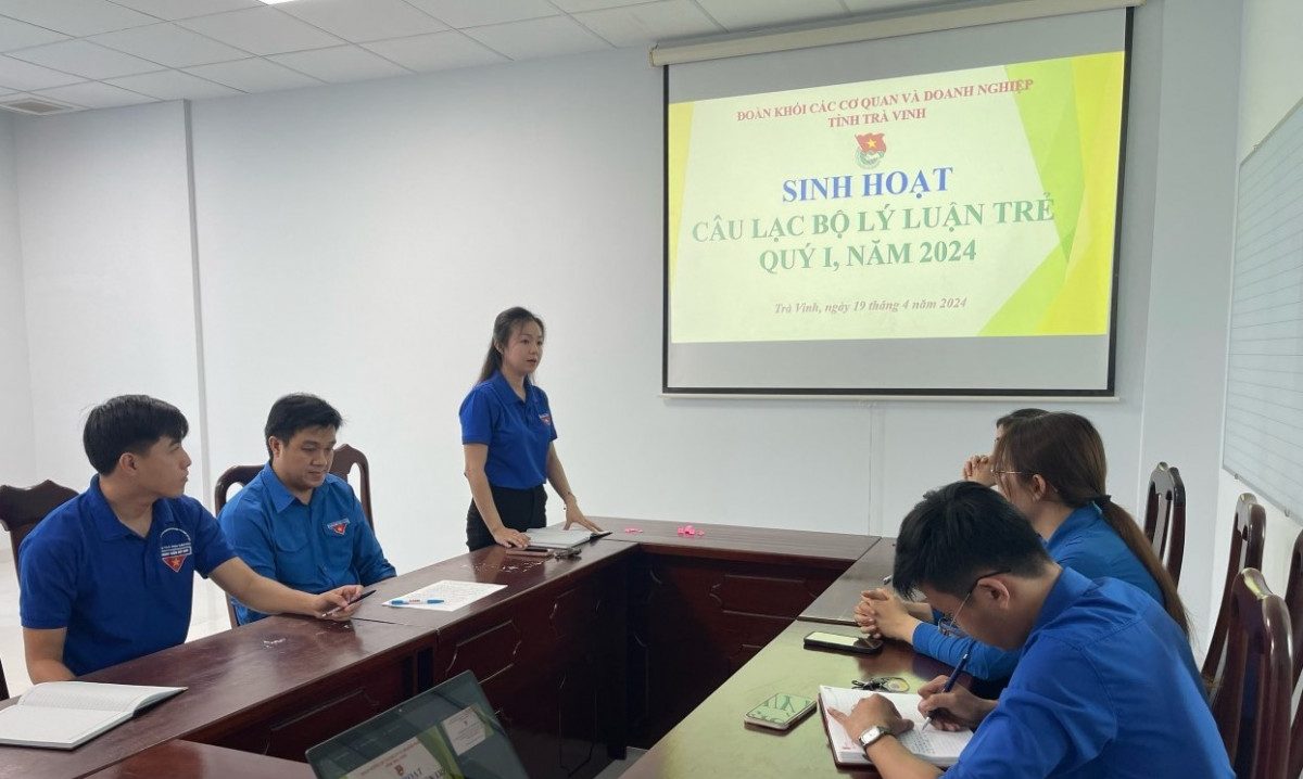 Câu lạc bộ Lý luận trẻ khối các cơ quan và doanh nghiệp tổ chức sinh hoạt quý I, năm 2024