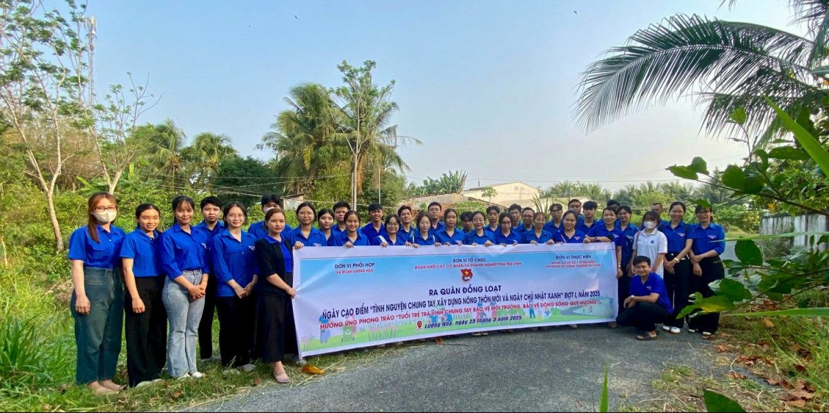 Tuổi trẻ Đoàn thanh niên Ủy ban nhân dân tỉnh hưởng ứng ngày cao điểm “Tình nguyện chung tay xây dựng nông thôn mới và ngày chủ nhật xanh” đợt 1, năm 2025